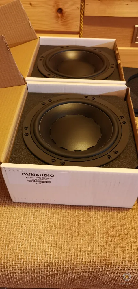 Dynaudio Basový hlavní 85800 confidence 5