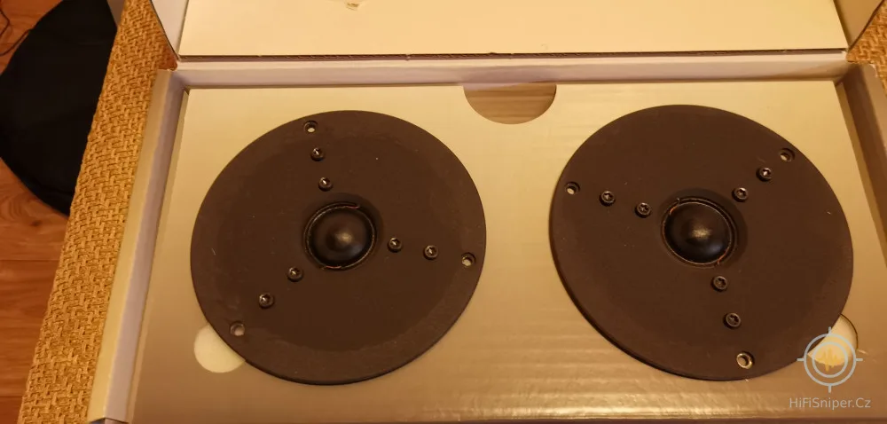 Dynaudio Esotar T330d