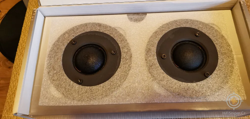 Dynaudio Esotar M560d