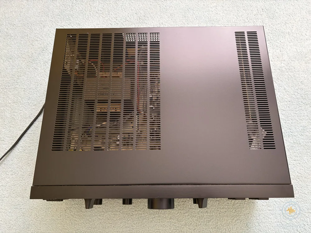AKAI - AM-37