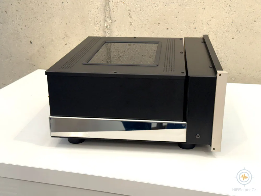 McIntosh C52