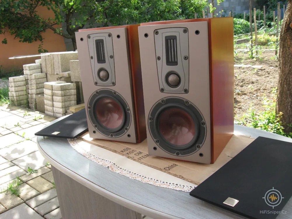 dali mentor1,bowers&wilkins cm2